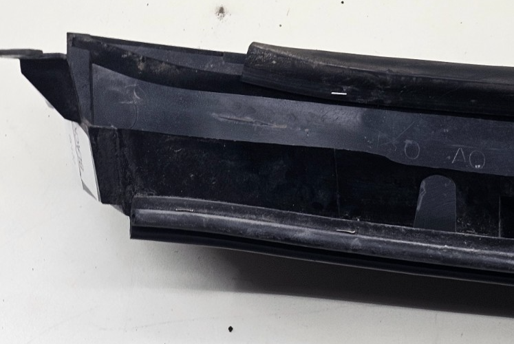 🔥03-20 Chevrolet Express GMC Savana 3rd Third Brake Light Trim Spoiler Black