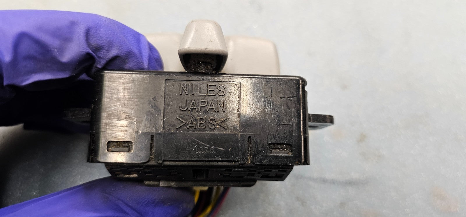 🔥05-13 SUBARU FORESTER OEM USED DRIVER LEFT SEAT SWITCH CONTROL ADJUSTMENT GRAY