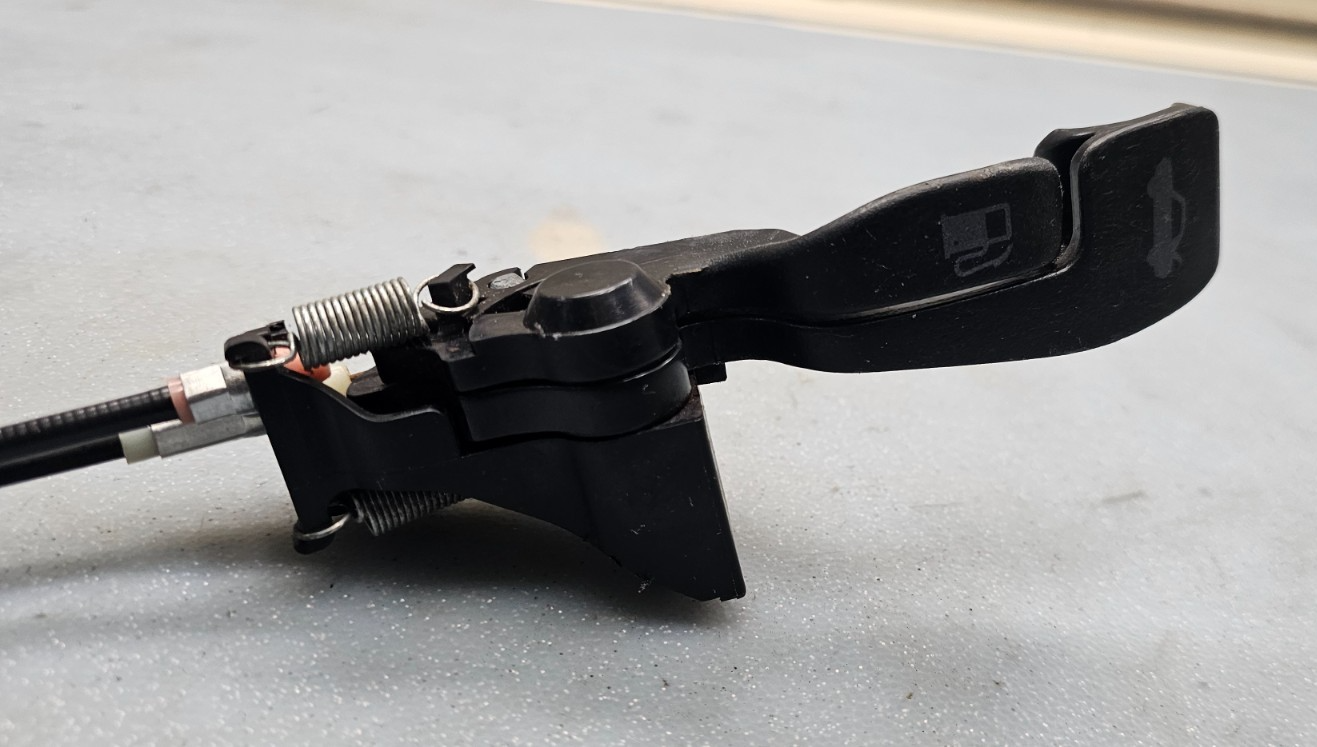 🔥97-03 Camry Prius Trunk Luggage Door Lock Lever Open Release Sub-Assy Assembly