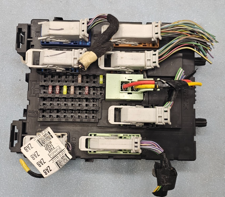 🔥2016 Escape Focus Fuse Relay Box Itegrated Power Junction Body Control Module