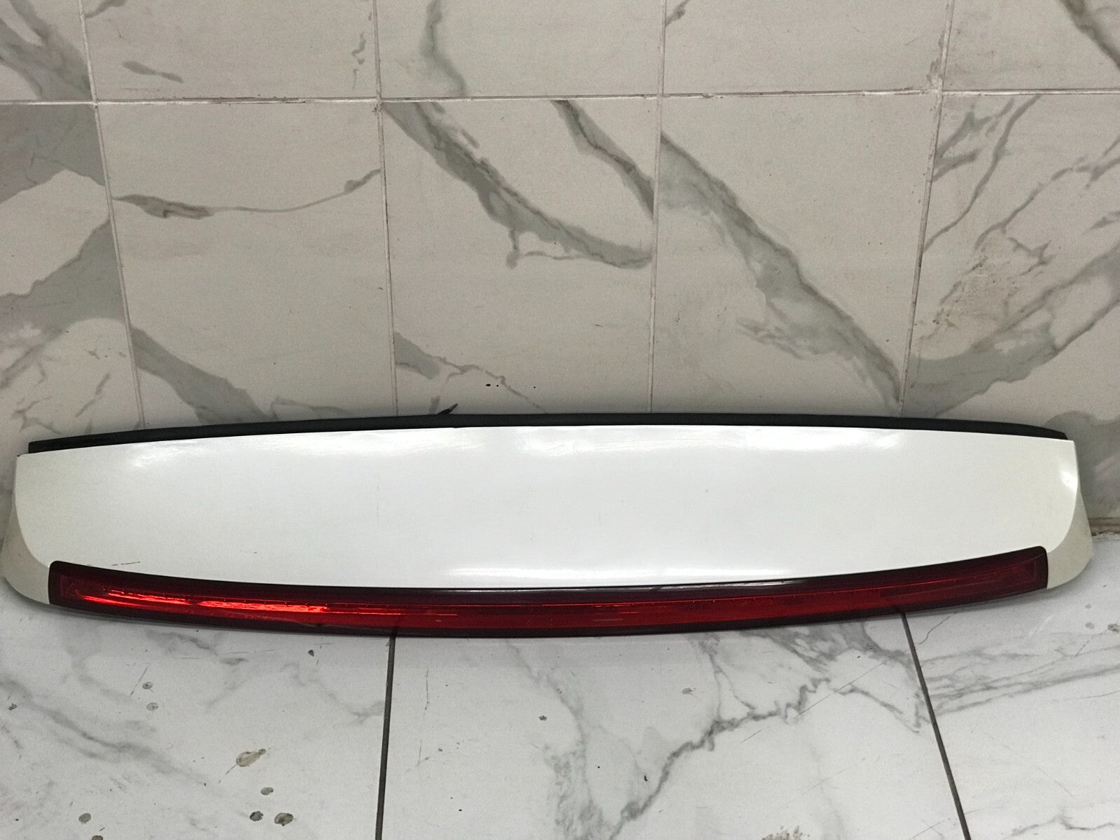 🔥07-14 CADILLAC ESCALADE LIFTGATE SPOILER WING 3RD THIRD TAILLIGHT