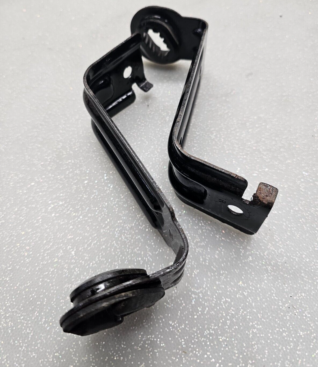 05-10 Chevy Cobalt Radiator Top Clamps LH/RH Pair Steel Engine Compartmnet OEM