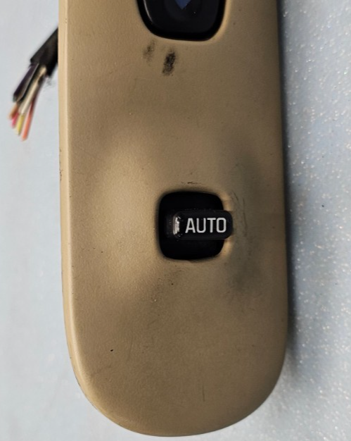 🔥00-05 Buick Lesabre Front Right Passenger Window Switch Temperature Control