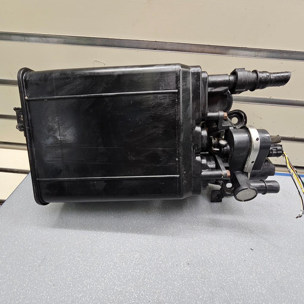 07-10 Toyota Sienna 3.5L V6 Lower Fuel Gas Vapor Charcoal Canister Assembly OEM