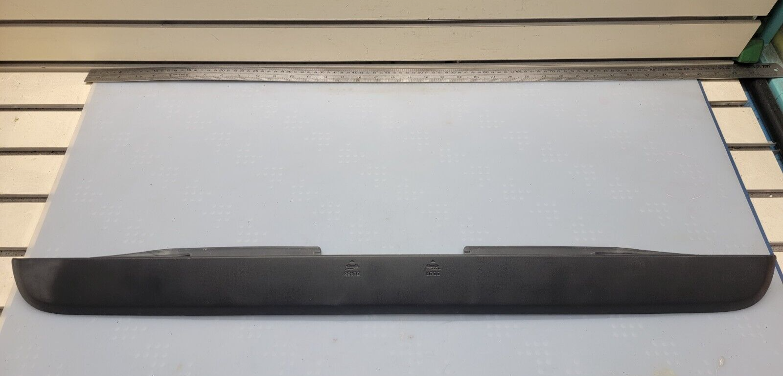 🔥01-07 Ford ESCAPE Rear TRUNK HANDLE Liftgate Tailgate Hatch Molding Trim BLACK