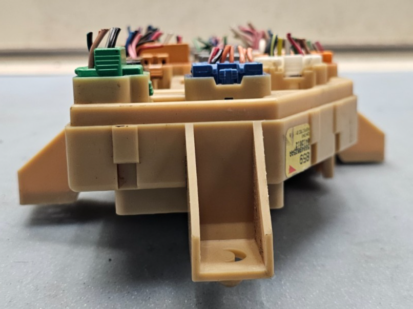 🔥2001 DAKOTA DURANGO DASH JUNCTION RELAY FUSE BOX ITEGRATED POWER MODULE BLOCK