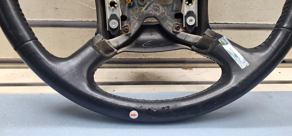🔥99-02 Silverado Tahoe Suburban Blazer SONOMA Steering Wheel Leather black