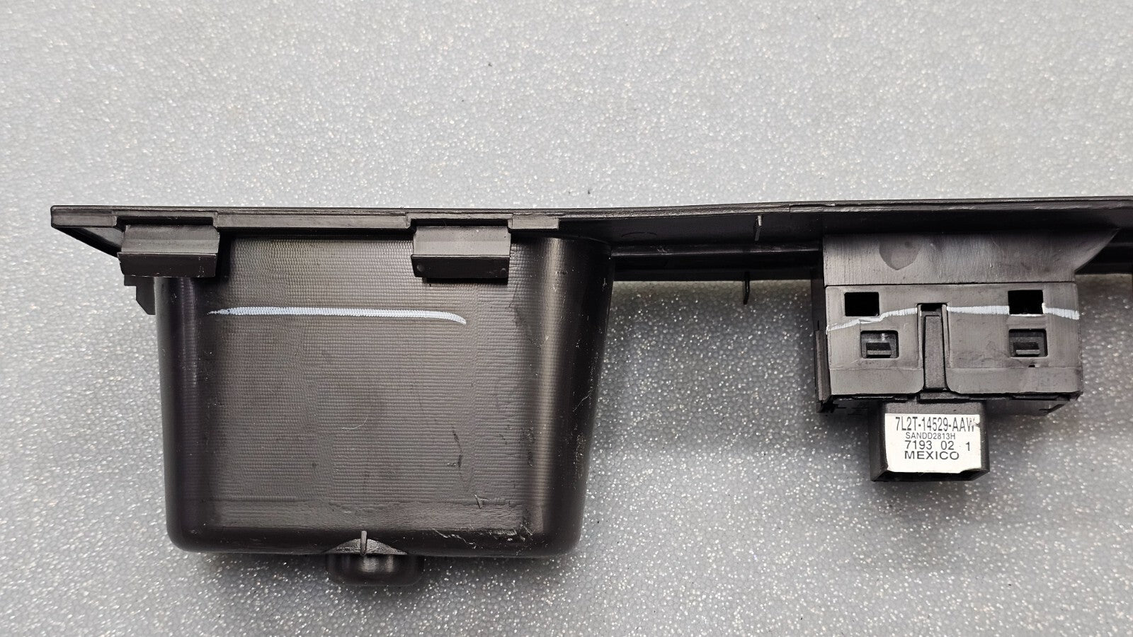 🔥06-09 Fusion Explorer Milan Right Passenger Power Door Window Switch Black