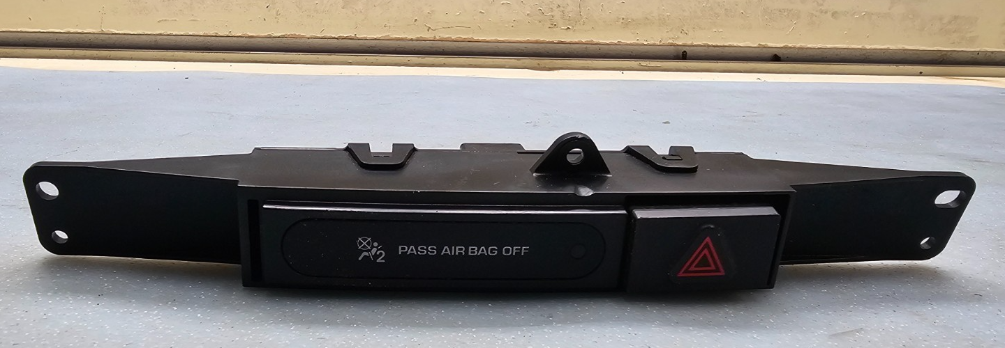 🔥01-07 CARAVAN Grand Caravan Town & Country  warning HAZARD LIGHT SWITCH BLACK