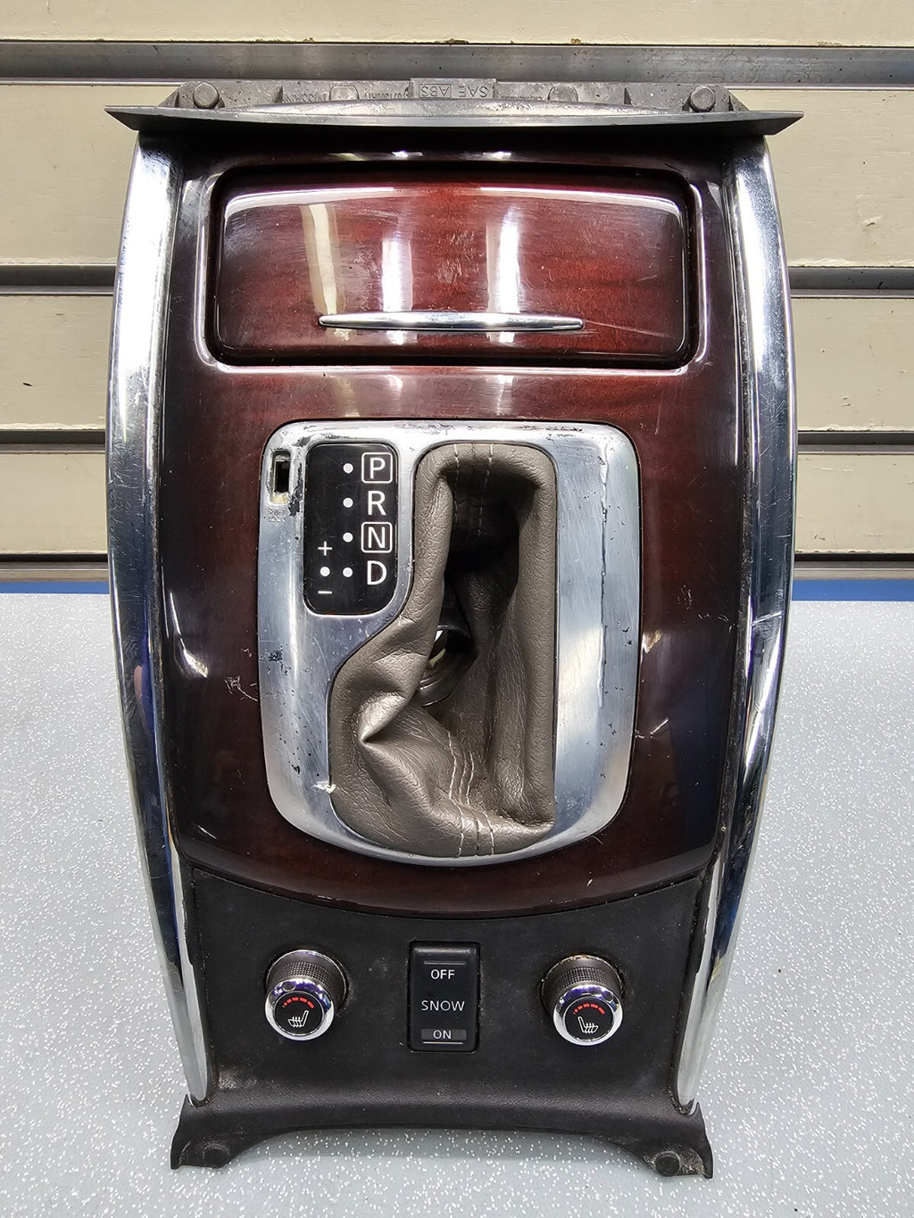 🔥09-13 Infiniti G37 Convertible Center Console Gear Shifter Trim Bezel Wood OEM