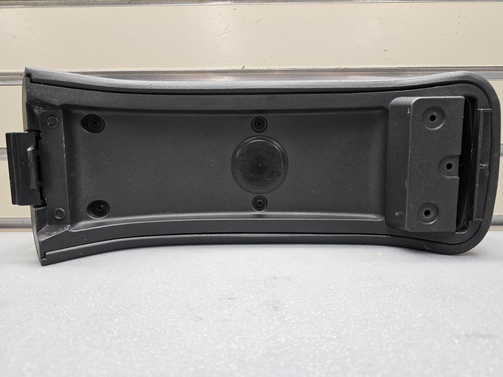 🔥98-04 BLAZER S10 JIMMY SONOMA Front Center Console Lid Arm Rest Cover BLACK L7