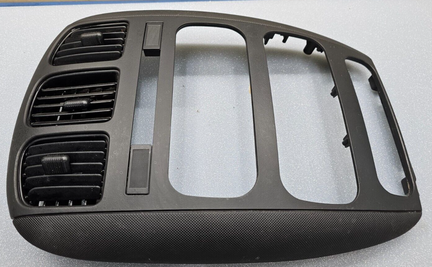 🔥01-07 Caravan Town Country Dash Radio Stereo Climate TRIM Panel Bezel Black