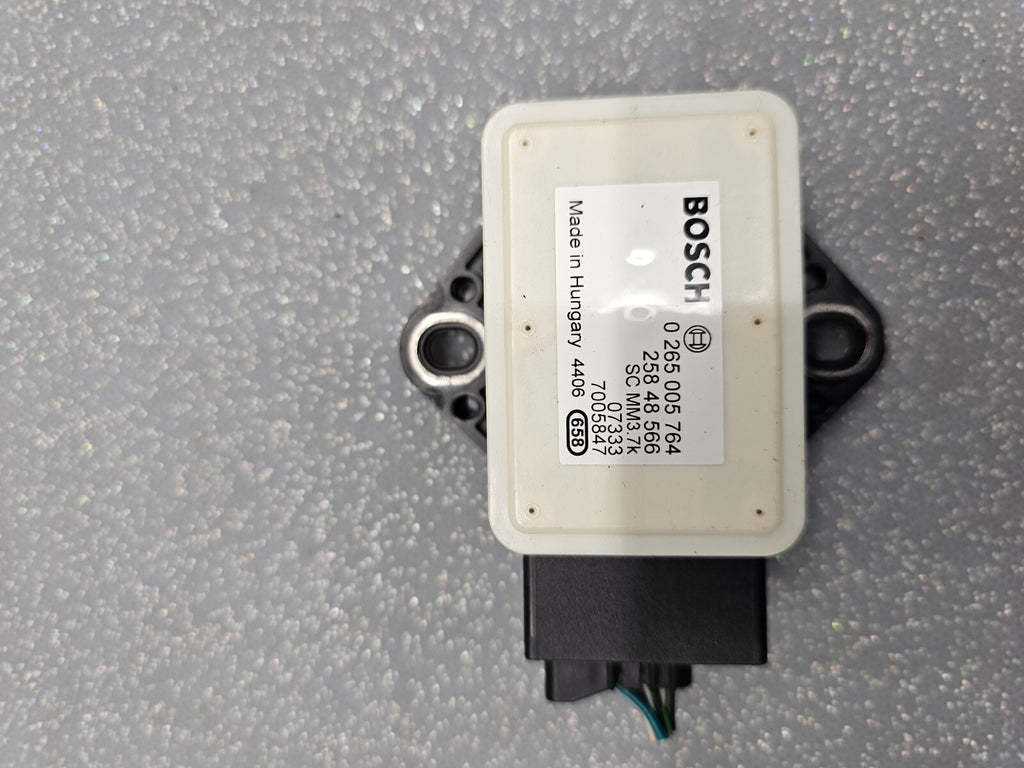 🔥07-13 Escalade Yukon Suburban REAR Assist Blind Spot Alert Module Sensor OEM