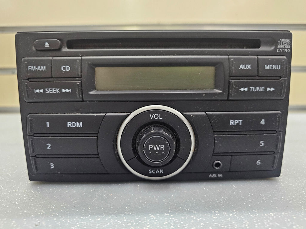 🔥12-14 Nissan Versa Dash AM FM AUX Radio CD Player Receiver Audio Display OEM
