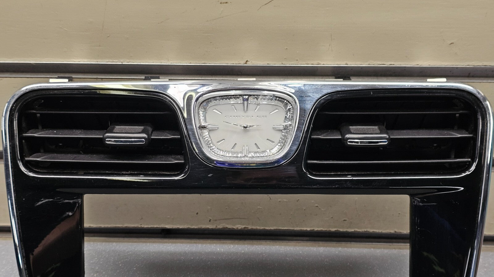 🔥11-14 Chrysler 200 Dash Radio Trim Climate Bezel Panel Clock Black/Silver