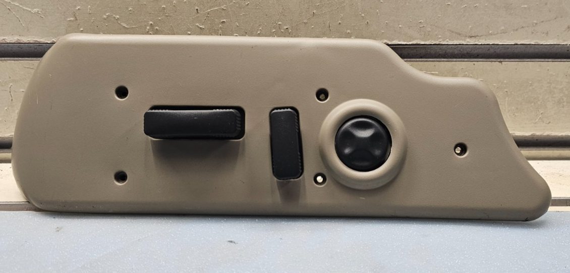 🔥03-06 SILVERADO SIERRA Front PASSENGER Power Seat Adjuster Heat SWITCH Tan
