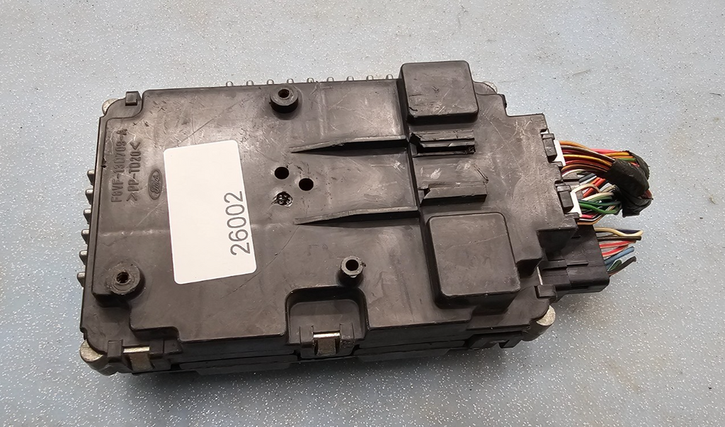 🔥07-11 Town Car Crown Victoria Grand Marquis LCM Lighting Control Module 4 Plug