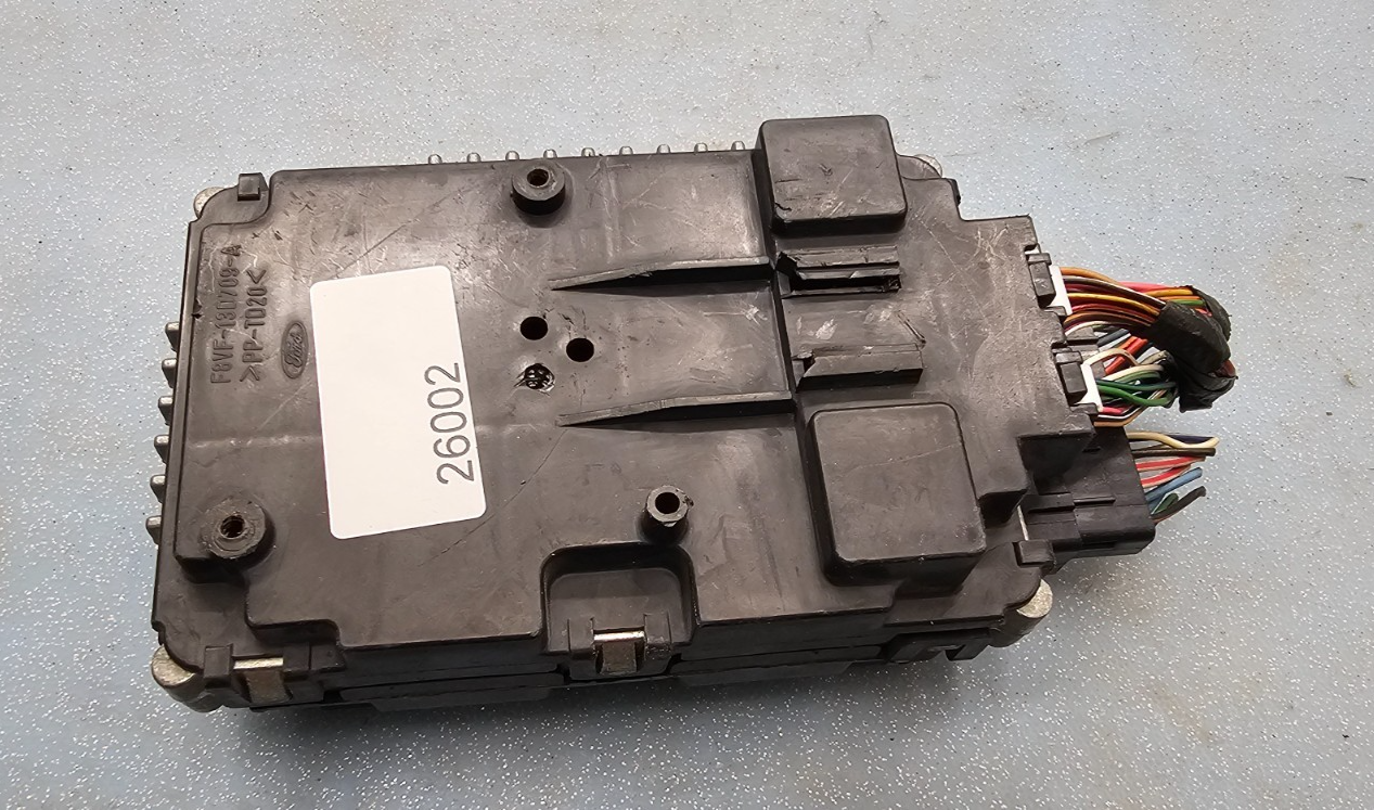 🔥07-11 Town Car Crown Victoria Grand Marquis LCM Lighting Control Module 4 Plug