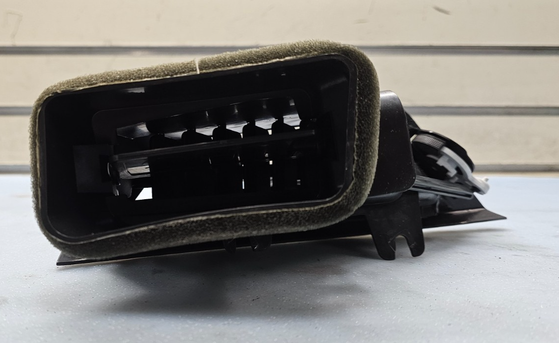 🔥10-17 CHEVROLET EQUINOX Dash Left Driver AC A/C HVAC AIR VENT Heater Black
