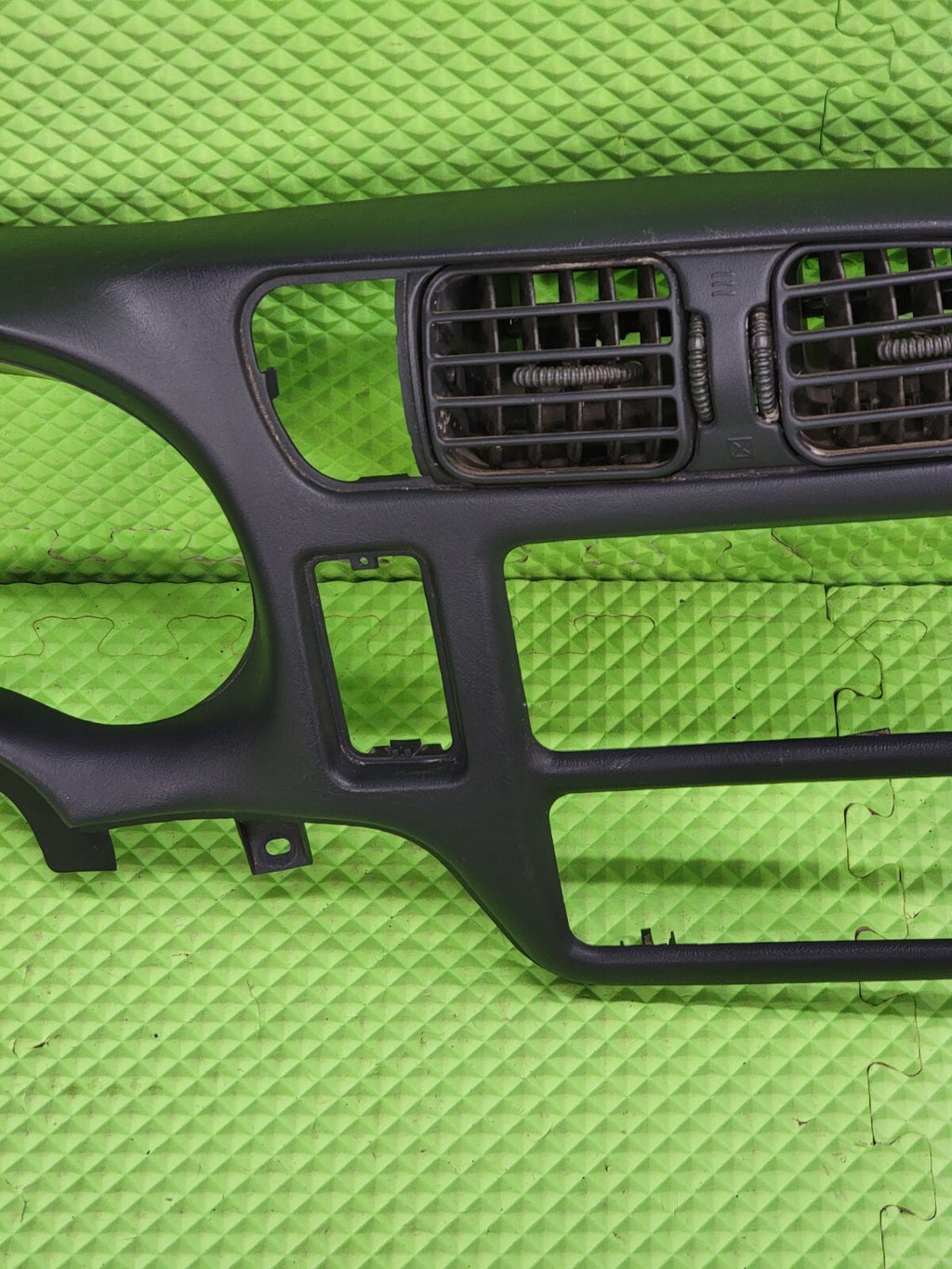 🔥98-04 BLAZER S10 JIMMY SONOMA Cluster Dash Radio Bezel graphite C8