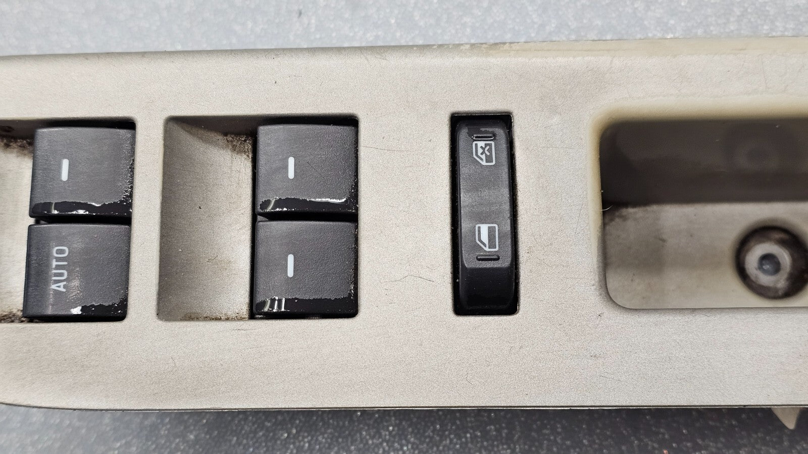 🔥08-12 Escape Focus Left Driver Door Master Power Window Switch Assembly LT Tan