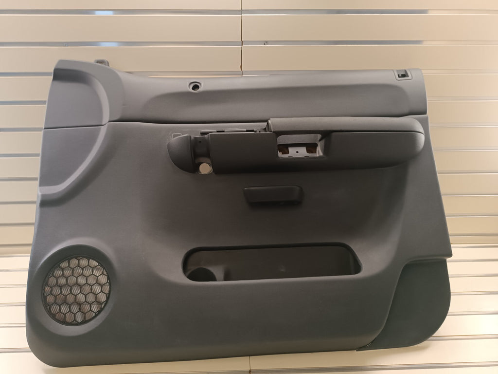 🔥07-09 Chevy Silverado Avalanche GMC Sierra Front Passenger Door Panel GRAY D19