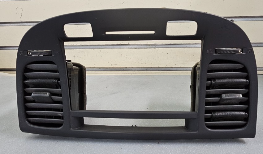 🔥06-11 Kia Rio Center Dash Trim Radio Bezel  Climate With Air Vents Black OEM