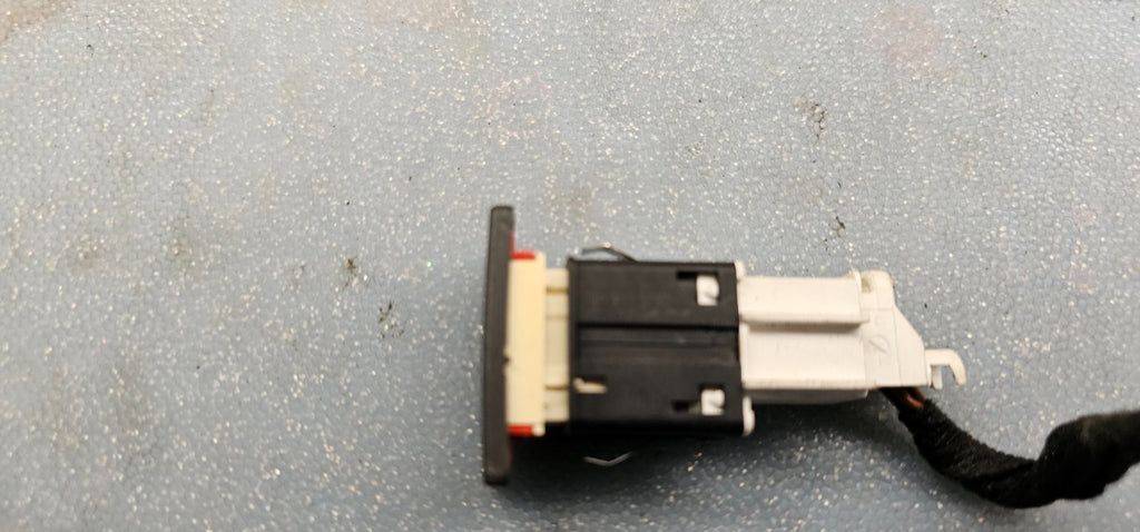 🔥11-15 VW JETTA TDI MK6 Genuine FLasher Hazard Emergency Warning Light Switch