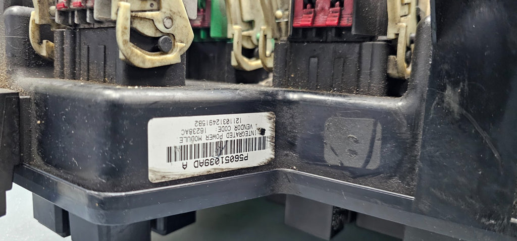 🔥02-05 Dodge Ram Engine TIPM Fuse Box Junction Body Control Distribution Module