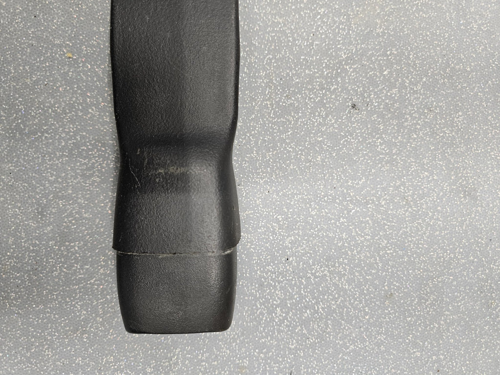 🔥99-02 Chevy Silverado Tahoe Suburban Sierra Front Center Seat Belt Buckle OEM