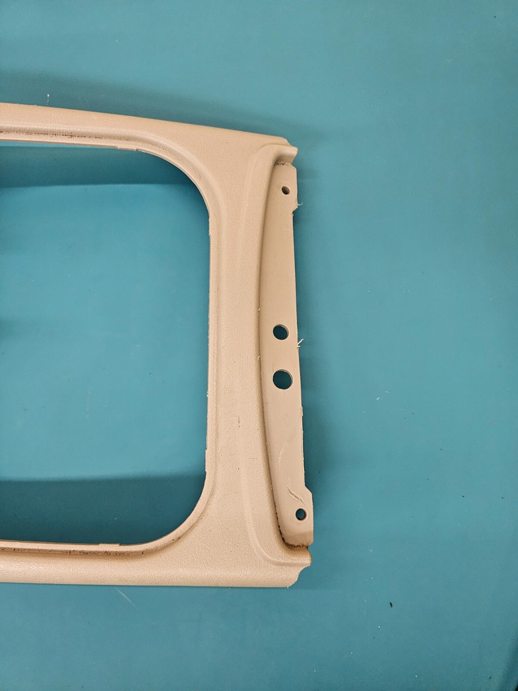 🔥03-06 Silverado Sierra Center Console Cup Holder Bezel Trim Panel Assembly Tan