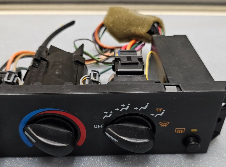 🔥95-97 Chevy Cavalier Dash AC A/C HVAC Heater Temperature Climate Control OEM