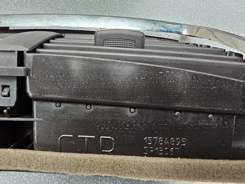 🔥2008 - 2012 Chevrolet Malibu Center Dash Double Air Vent BEZEL WOODGRAIN