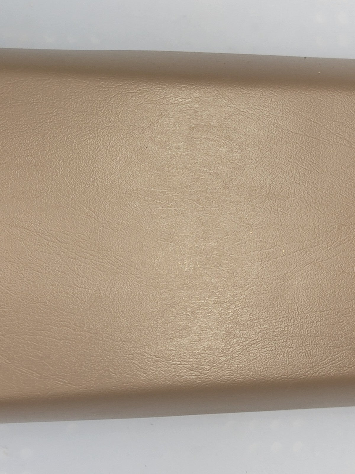 🔥04-07 Chevrolet Malibu Center Console Arm Rest Lid Door Cover OEM Pad TAN