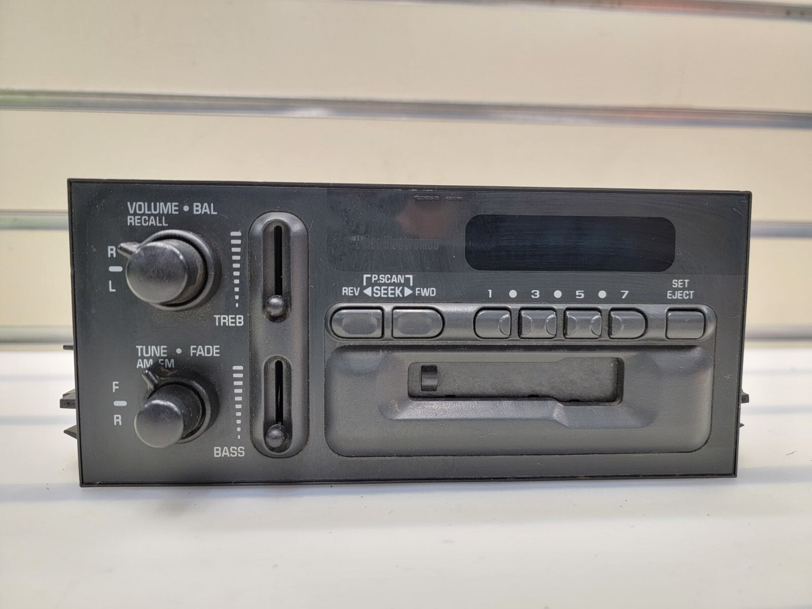 🔥1995-2002 GMC Sierra/Yukon Chevy Tahoe Silverado AM/FM/Cass Tape Radio Mint