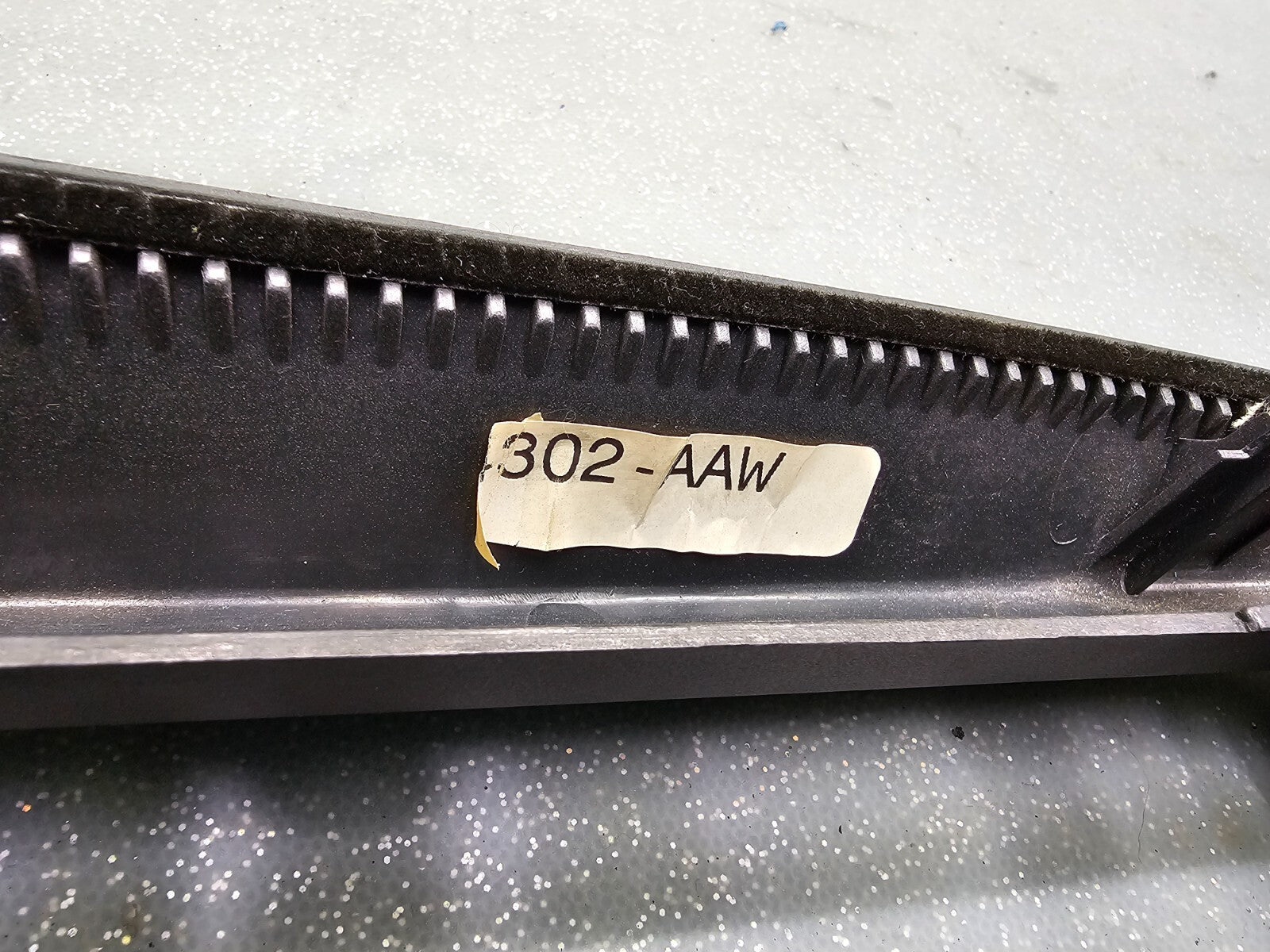 🔥97-03 Ford F150 Center Dash Radio Climate Trim Surround BEZEL Panel Line GRAY