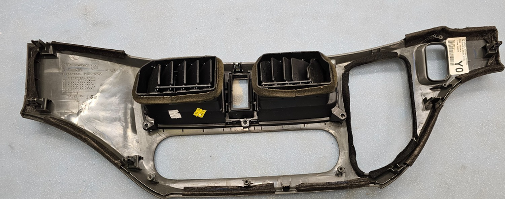 🔥05-10 Honda Odyssey Center Dash Radio Climate Control Bezel Trim Panel silver