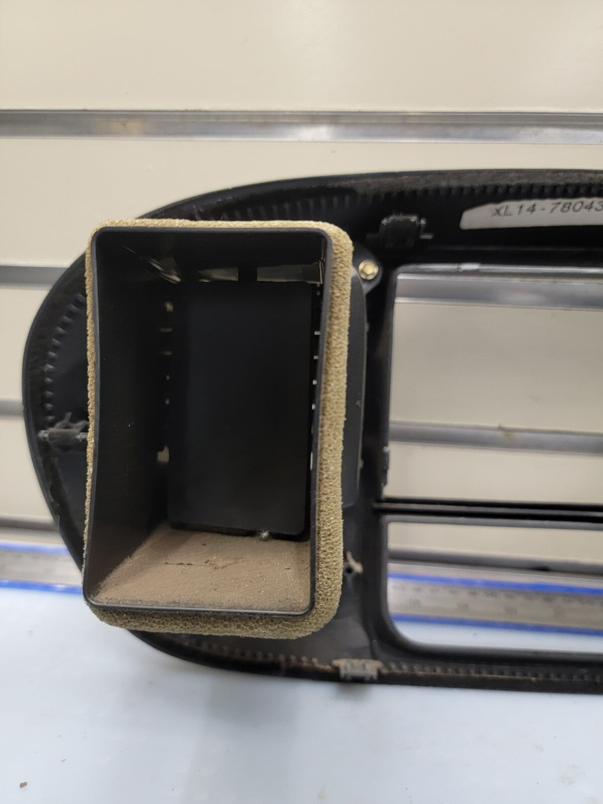 🔥97-03 Ford F150 Center Dash Radio Climate Trim BEZEL Panel AIRBG Line GRAY