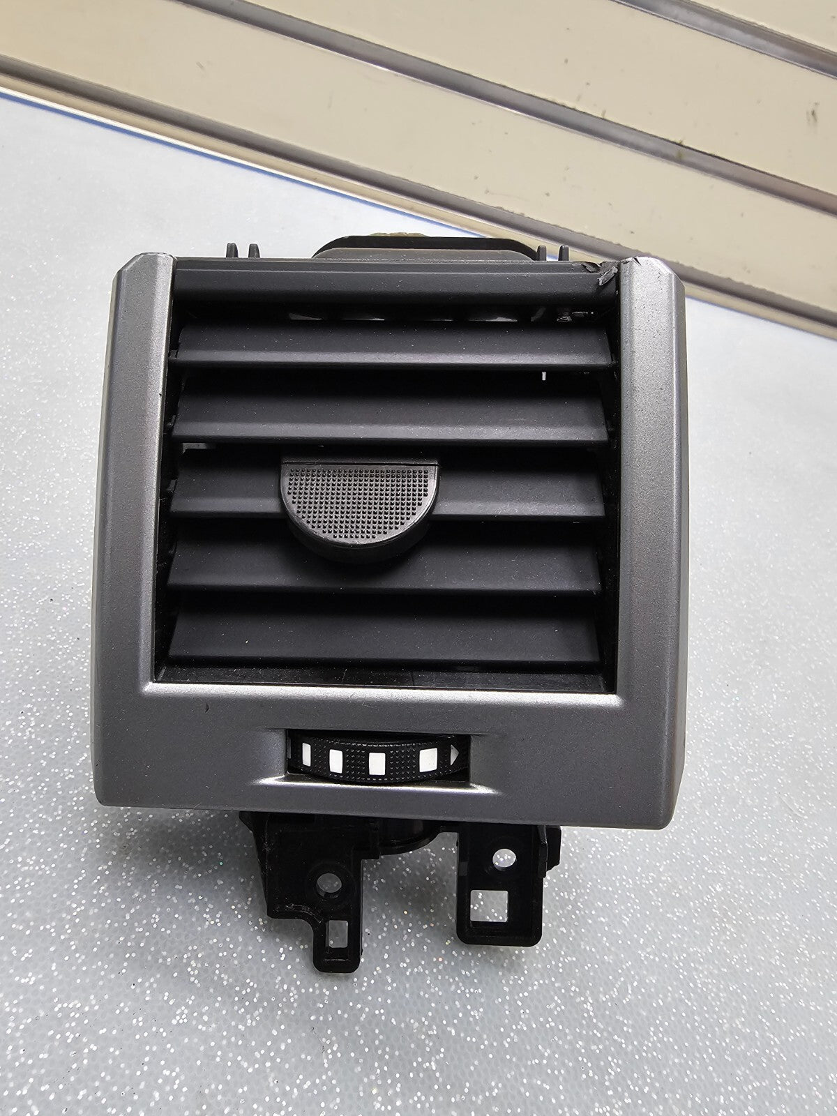 🔥06-09 Range Rover Sport HSE Front Right  Center Dashboard Air Vent OEM GRAY