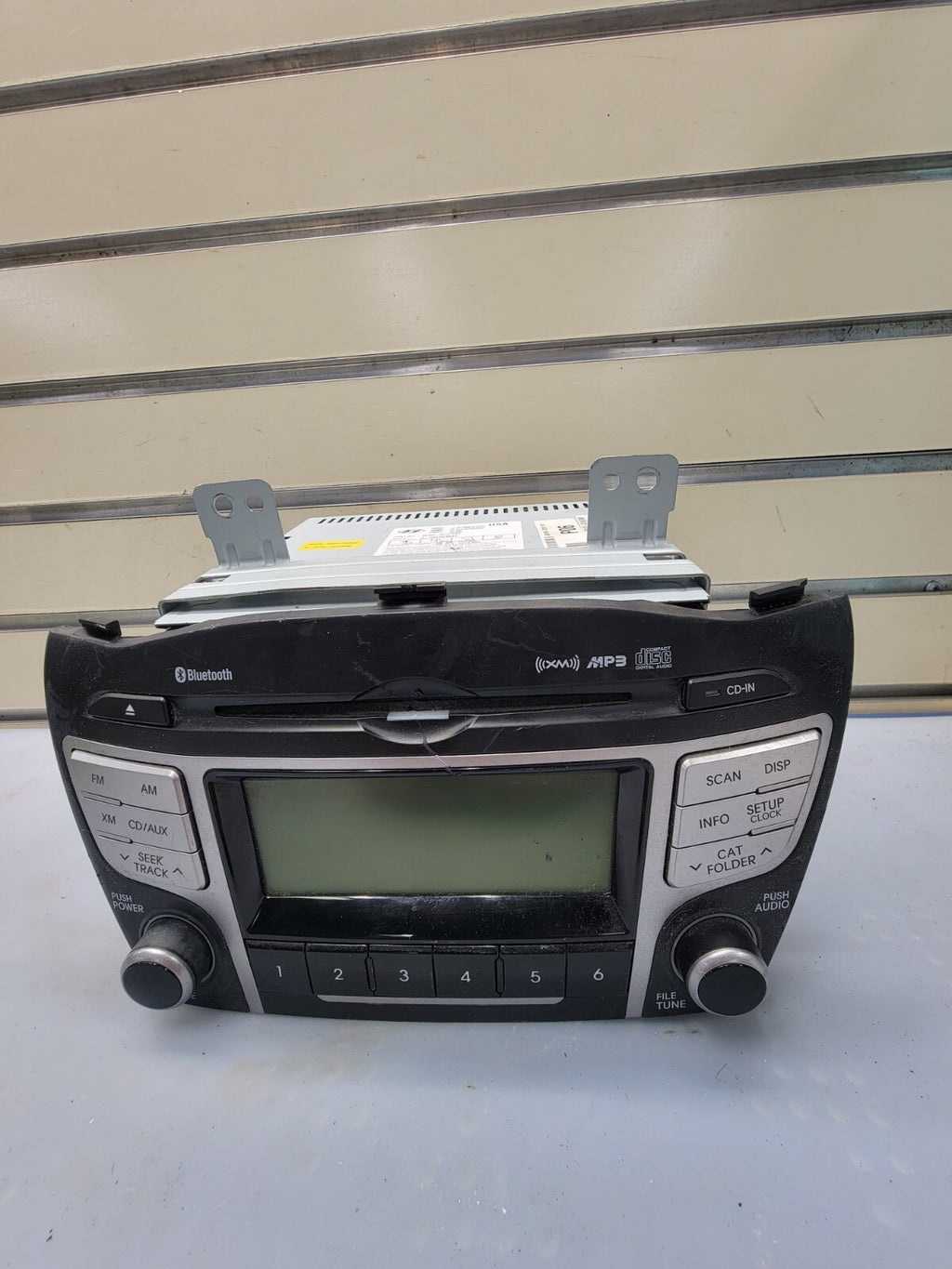 🔥10-13 Hyundai Tucson Bluetooth AM FM XM Radio Receiver Single Disc CD Player