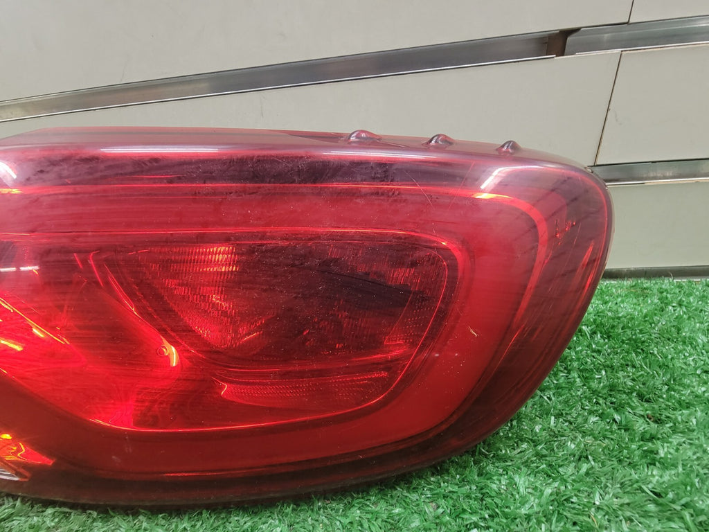 🔥15-17 Chrysler 200 Outer Tail Light Right Passenger RH LED Assembly Chrome OEM