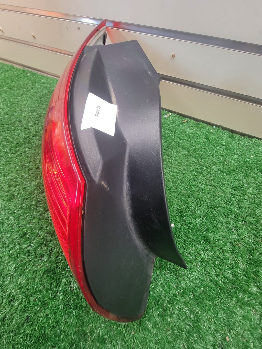🔥15-18 Ford Focus Sedan Outer Tail Light Left Driver LH Assembly Chrome OEM