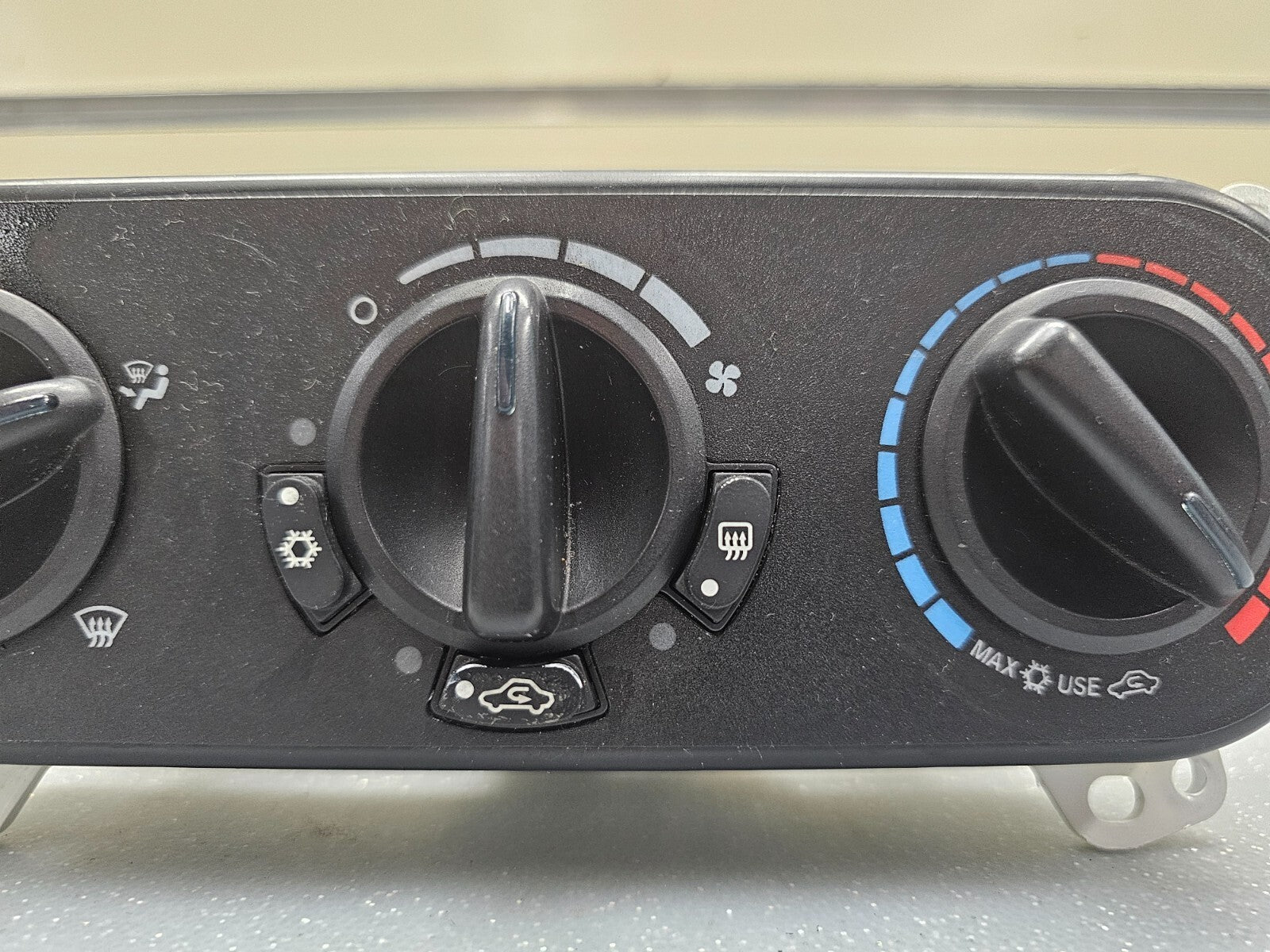 07-09 Patriot Compass Caliber Dash Heater Climate Temperatur Control Conditioner