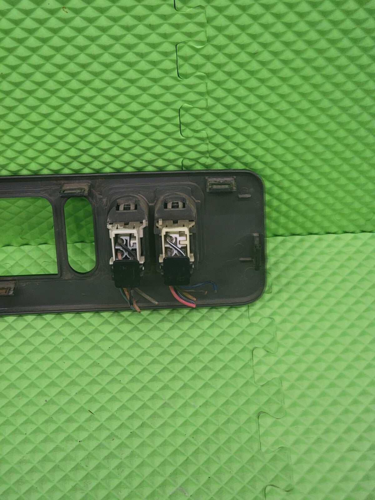1988-1994 Chevy GMC C/K1500 Silverado Sierra Truck RH Interior Switch Gray SW44