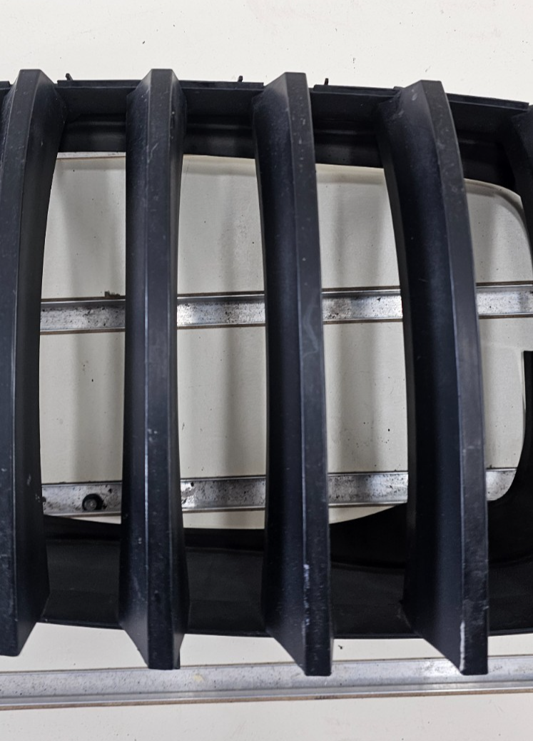 🔥2007-2013 BMW X5 RIGHT HOOD FRONT GRILLE RH SIDE OEM BLACK