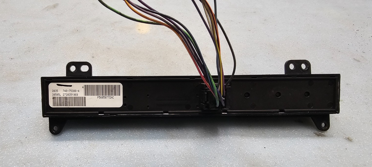 🔥05-06 Grand Cherokee Commander Information Switch Control Instrument Panel
