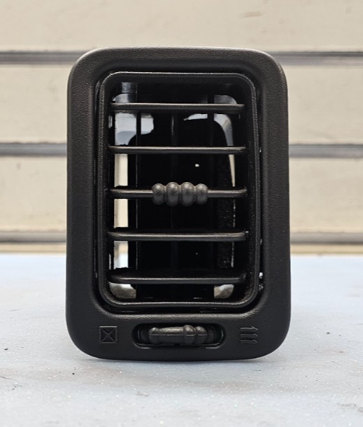 🔥99-06 Silverado Sierra Right Passenger Dash A/C HVAC AC Heater Air Vent Black