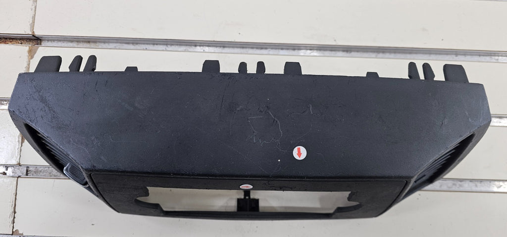 🔥2005-2007 Jeep Grand Cherokee RADIO TRIM BEZEL W VENTS Dark Gray B30