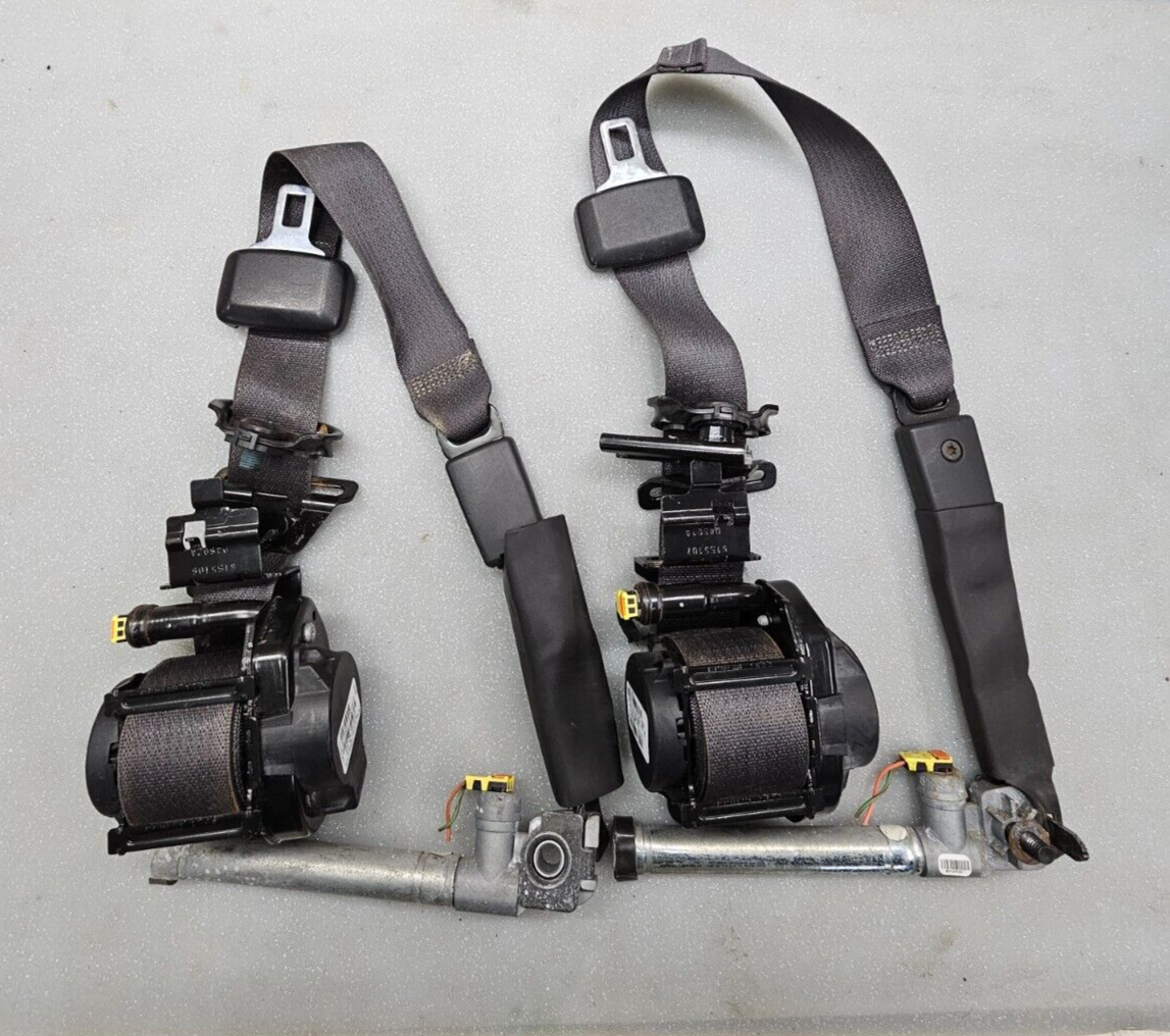 🔥11-17Acadia Enclave Traverse Front Seat Belt Retractor Assembly Set Pair Black