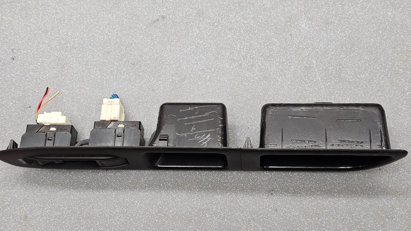 🔥03-08 Forester Impreza Front Right Passenger Window Control Switch Black OEM